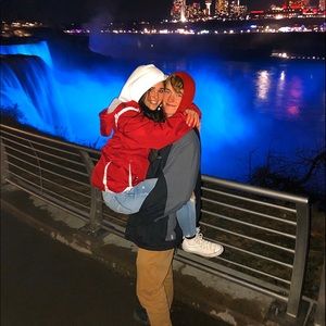 Meet your Posher, Mikala